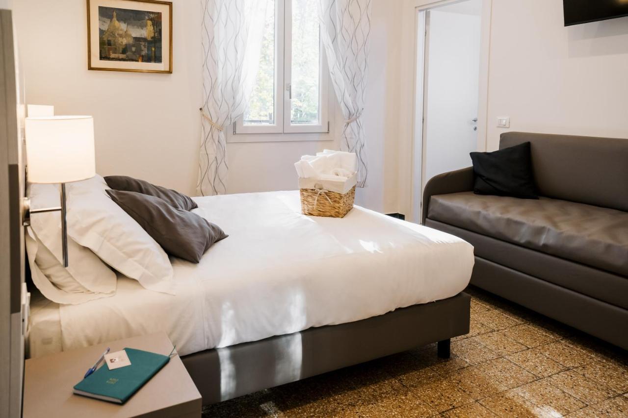 Lami Room & Apartment 카스텔산피에트로테르메 외부 사진